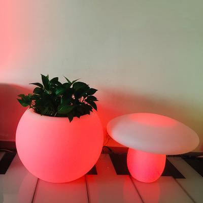 China Modern Portable Light Led Flower Pots Indoor Outdoor Luminous Plant Pots RGB Color Changing Decorative Plastic Flower Pots for sale