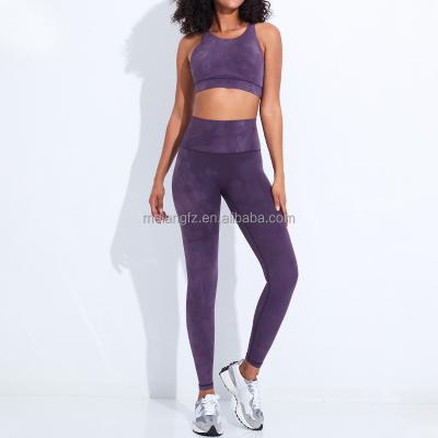 China Breathable Wholesale Workout Suit Women Yoga Sets Gym Wear Fitness Women Sports Wear Seamless Yoga Suit for sale