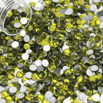 China Sticker Crystals Color Olivine Flatback SS12 SS16 SS20 1440Pcs/Bag Hotfix Rhinestone Flat Back Glass Volume Non for sale