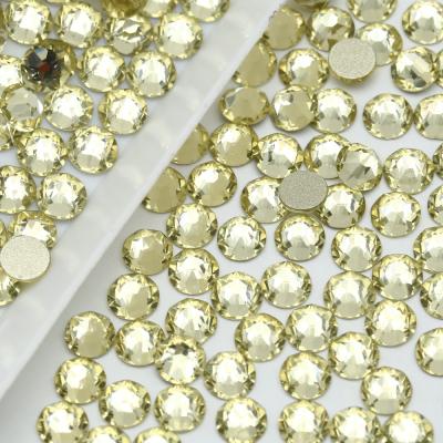 China Wholesale SS10 SS16 SS20 SS30 Flatback Daffodil Non-Hot Fix Glass Rhinestone For 2088 2058 2028 Gymnastics for sale