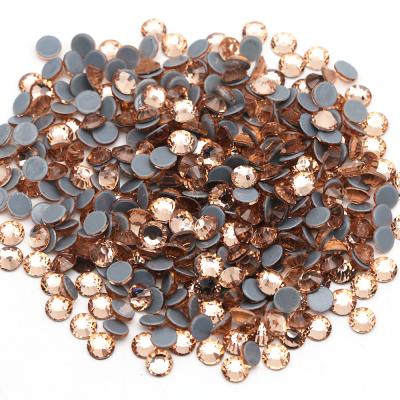 China Wholesale Lt Peach Iron On Flatback Transfers SS3 SS4 SS5 Flatback Round Hotfix Glass Rhinestone For Nail Art for sale