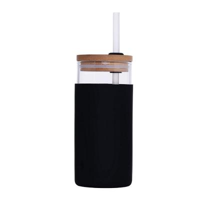 China 2021 Viable High Borosilicate Glass Silicone Sleeve Sport Tumbler With Bamboo Cover Straw Glass Water Bottle for sale