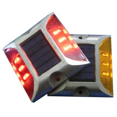 China YG-DL01 Aluminum Waterproof IP68 LED Road Stud Light Solar Powered Reflective Ground Deck Dock Light Warning Light for sale