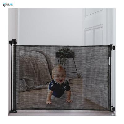 China Protect Baby China Products Gear Retractable Baby Safety Gate Hot Sale for sale