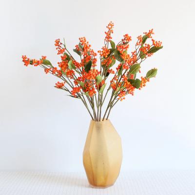 China Berry Spray Picks Yellow Orange Stems M139 Party Home Decor Silk Berry Artificial Flower For Wedding Berry Bouquet Stems for sale