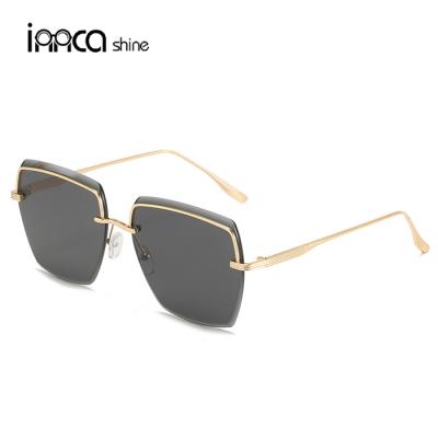 China Eyewear Trade New Arrival UV400 Fashion Oversized Sun Glass Women Girls 2021 Popular Rimless Sunglasses for sale