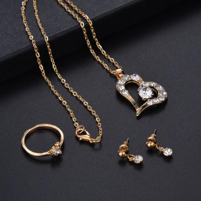 China Hot-selling new casual/sports necklace set in Europe and America, exquisite alloy zircon heart for sale