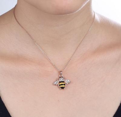 China Casual Bee Necklace Gold Plated Bee Design / Sporty Pave Zircon Everyday Necklace For Women And Girls for sale