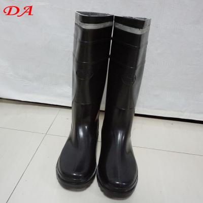 China Workers Waterproof Working Protective Safety Shoes With Water Resistant for sale