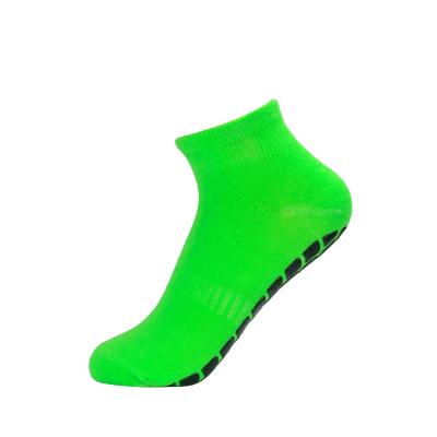 China OEM QUICK DRY service green color knitted grippy yoga socks cuatomized women's cotton sports non slip yoga socks for sale