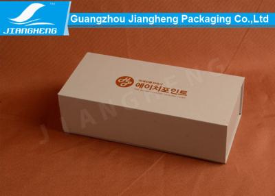 China Spezialpapier-Geschenkbox-Buch-geformte Pappgeschenkboxen mit schwarzer EVA inner zu verkaufen