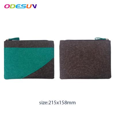 China New Promotional 300D Snowflake Nylon And Nonwoven Cosmetic Bag Eco - Friendly Material for sale