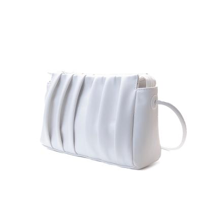 China Crystal Finishing Surface Soft Pleated Lambskin Clutch Bag Cross Body Bag High Quality Evening Clutch Bag For Girls for sale