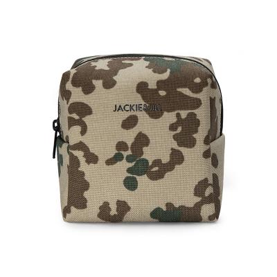 China Waterproof Camouflage Dupont Zipper Bag Storage Nylon Pouch Cosmetics Bag Organizer for sale