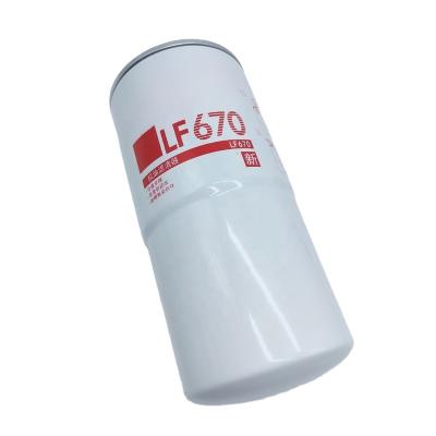 China Factory filter WF2076 LF670 LF777 LF9009 FF105 FS1212 for cummins filters for sale