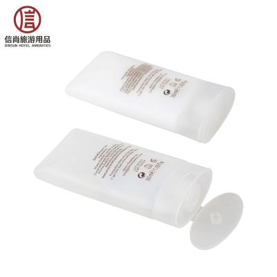 China Luxury Hotel Amenities Set Shampoo Small Size Hotel Supplies Disposable for sale