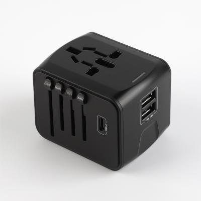 China Convenient Universal Plug Adapter Rated Voltage 100-240V AC 4 USB Type-C Ports HHT520 for sale