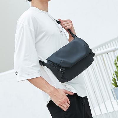 China High Quality Men's Fashion One Shoulder Messenger Bag Casual Large-Capacity Shoulder Bag Cycling Sports Travel Multifunctional Trunk Bag for sale