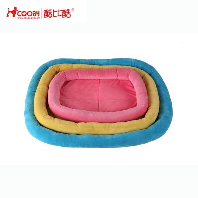 China 2018 Sustainable Customize New Products Wholesale Candy Color Crystal Plush Dog Beds for sale