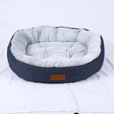 China Durable Custom Washable Comfortable Warm Different Size Fluffy Outdoor Dog Bed for sale