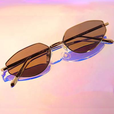 China Trendy Small Fashion Sunglasses Lens All Match Women UV400 Metal Colorful Sunglasses for sale