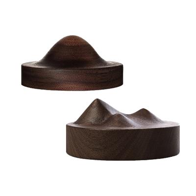 China New Design Viable Modern Style Creative 3D Carving Black Walnut Beech Wood Cup Mat Coaster for sale