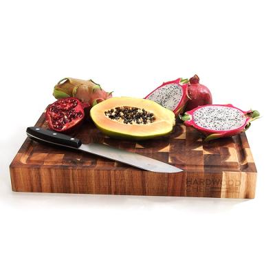 China Custom Viable Hot Selling Multifunctional Wooden Chopper Heat Resistant Cutting Board For Kitchen for sale