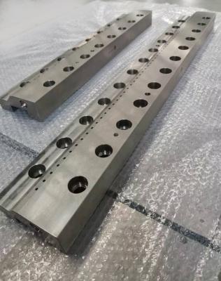 China Wear And Corrosion Resistant Sandblasting Extruder Machine Parts Die Plates for sale