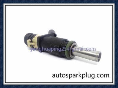 China Fuel Injector 05 - 12 V6 V8 Mercedes Benz OEM A2720780249 Car Fuel Injector for sale