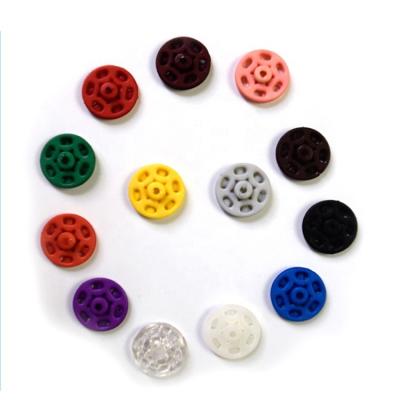 China Sustainable Hot Selling Colorful Plastic Nylon Snap Buttons For Clothing Coat Garment for sale