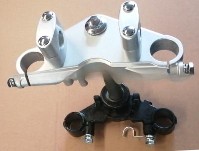 China ISO9001 2000 Certified Steering Stem Comp Fission Gn125 Xt-011 OEM For Suzuki Gn for sale