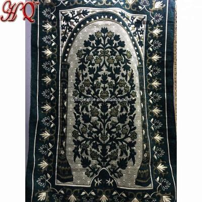 China Customized Adhesive-Protective Muslim Prayer Rug For Bedroom for sale