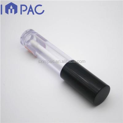 China Lip Gloss Cosmetic Transparent Cosmetic Packaging With Black Cap For Makeup for sale