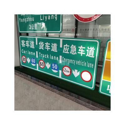 China Pedestrian Led Traffic Sign Solar Panel Roadway Safety Signs Warning Light Raw Material On for sale