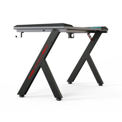 China Customized Expandable PC Laptop Desk Gaming Table Professional Computer Led Desk for sale