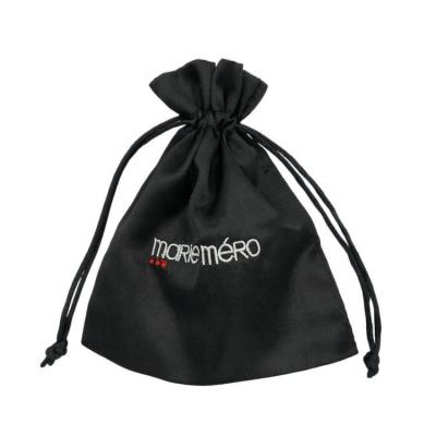 China Newest Hot Gift Products Black Custom Logo Satin Drawstring Bags For Hair Bundles for sale