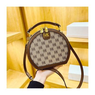 China Fashion Wholesale High End Atmosphere Ladies Bag Round Shape Crossbody Bag For Girls for sale