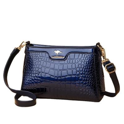 China Fashion New Arrival Designer Women Purses Bags Handbags Crossbody Bag Genuine Python Leather Fashion Snake Red Customize Blue Handmade for sale