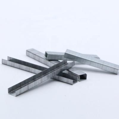 China 21 Gauge Flat High Quality Steel Pneumatic Nail Sofa Fasteners Gun Staples for sale