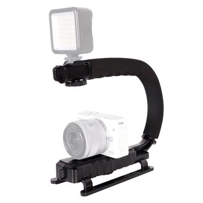 China Universal Hot Selling Meilike H001 Beginning Sports Bracket U Sports Hand Grip DV C/U Single Type Smartphone Camera Holder Stabilizer Snap Type for sale