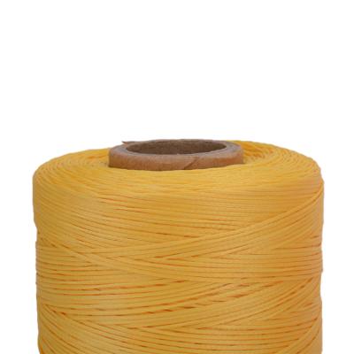 China 210d/16 High Tenacity 200m Waterproof Flat Polyester Waxed Thread 1mm Shoes Sewing Leather for sale