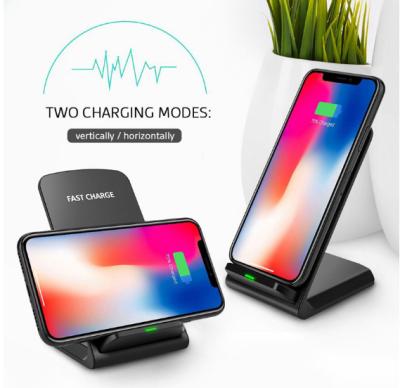 China Hot Trending SHANPIN 2021 Qi Wireless Charger 10W Portable Fast Charging Stand Wireless Charger Stand for sale