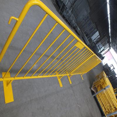 China Portable Removable Construction Site Crowd Control Traffic Barrier for sale