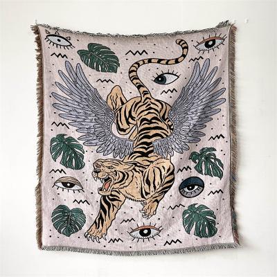 China Warm Retro Fashion Cozy 100% Knitted Polyester Throw Blanket With Tassels for sale