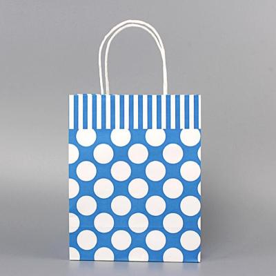 China Factory Price Recyclable Glossy Lamination Printed Paper Clothing Shopping Bag With Hang Tag for sale