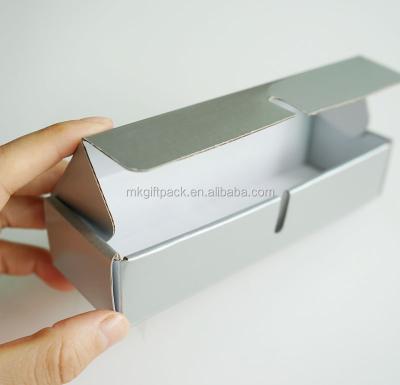 China Good Quality Recyclable Silver Printed Flat Folding Cardboard Glueless Reused Paper Box Small Commodity Package Mailing Box for sale