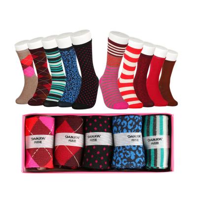 China Anti-failure bulk wholesale women socks Zhejiang Yiwu Zhuji pink datang branded cheap striped for knitting socks gift box ladies adult socks in box for sale