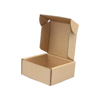 China Recycled Materials Wholesale Customized Clothing Shoes Corrugated Paper Packaging Box for sale