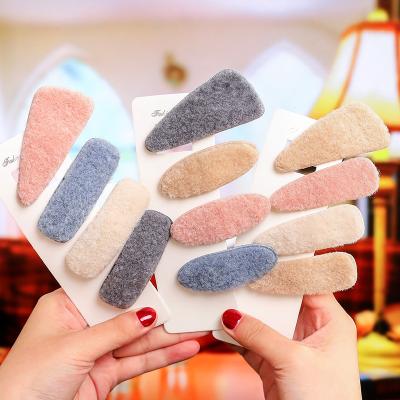 China Attractive Design/Winter Top Quality No Trace Hairpin Triangle Water Drop Shape Cloth Plush Hairpin Hair Clips Candy Color Oval for sale