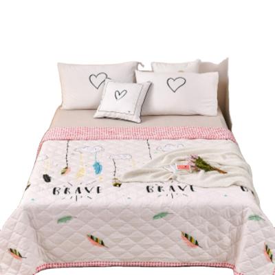 China Home factory wholesale cheap soft quilting printed queen king twin summer comforter bedding cool bedding set for bed for sale